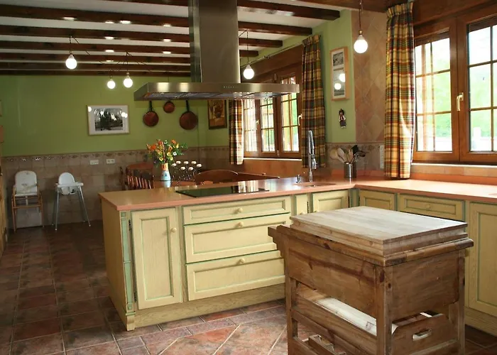 Casa Vacas 펜션 세르베라데피수에르가