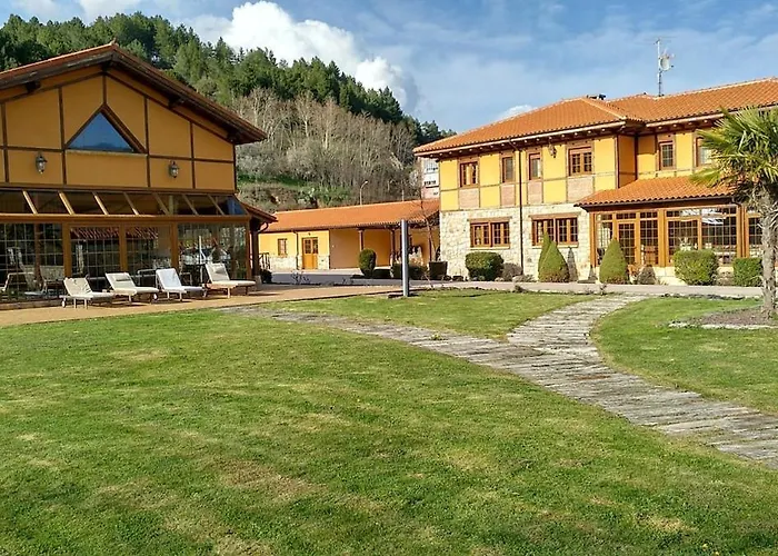 Casa Vacas 펜션 세르베라데피수에르가